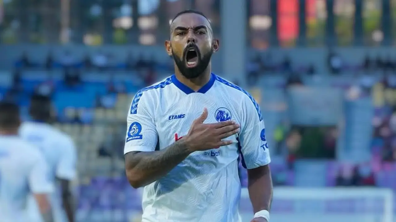 Visa Dalberto Luan Bermasalah, Arema FC Terancam Tanpa Bomber Brasil Hadapi Madura United
