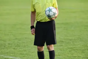 Yudai Yamamoto Jadi Wasit Asing Pertama BRI Super League, Pimpin Laga Persib vs PSM
