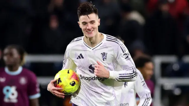 Benjamin Sesko Pasang Target Tinggi di Manchester United, Ingin Lebih Produktif Cetak Gol Musim Ini