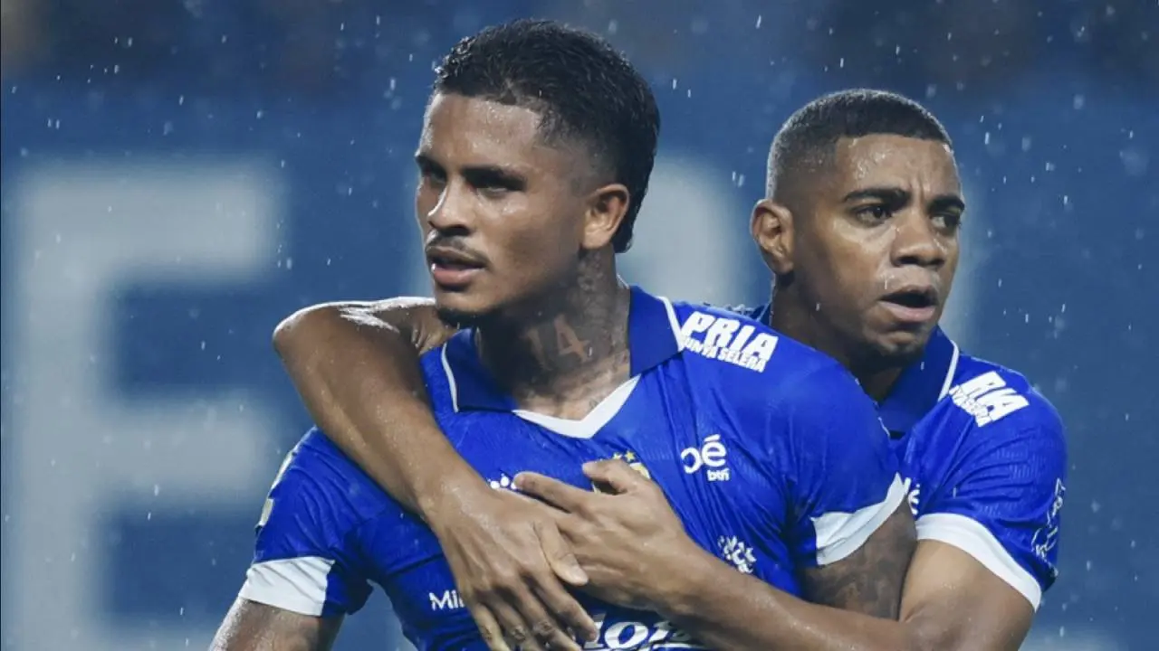 Bojan Hodak Beri Pujian Spesial untuk Mesin Gol Persib, Sekaligus Siapkan Peran Baru