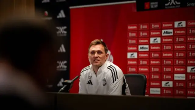 Darren Fletcher Ingatkan Pelatih Baru MU: Masalah Taktik Lebih Berat dari Sekadar Mental Pemain
