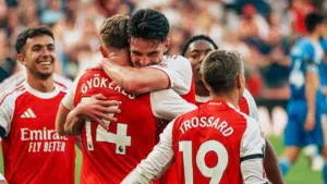 Eboue Ingatkan Arsenal Soal Perebutan Gelar Liga Inggris, Aston Villa dan Man City Masih Jadi Ancaman