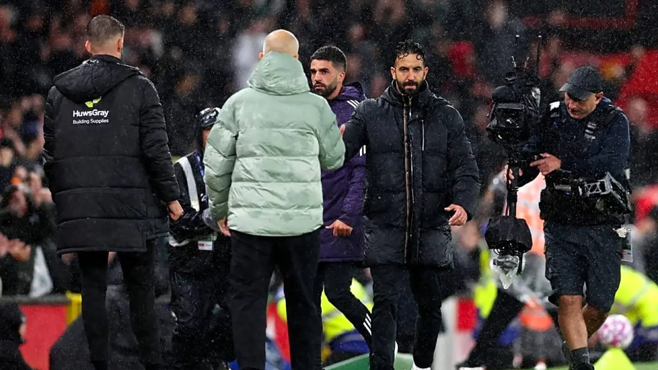 Jamie Carragher Soroti Era Direktur Olahraga Berkuasa, Amorim dan Maresca Jadi Korban Kebijakan Klub