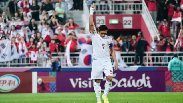 John Herdman Soroti Perkembangan Rizky Ridho, Bek Persija Dinilai Siap Melangkah Lebih Jauh Bersama Timnas Indonesia