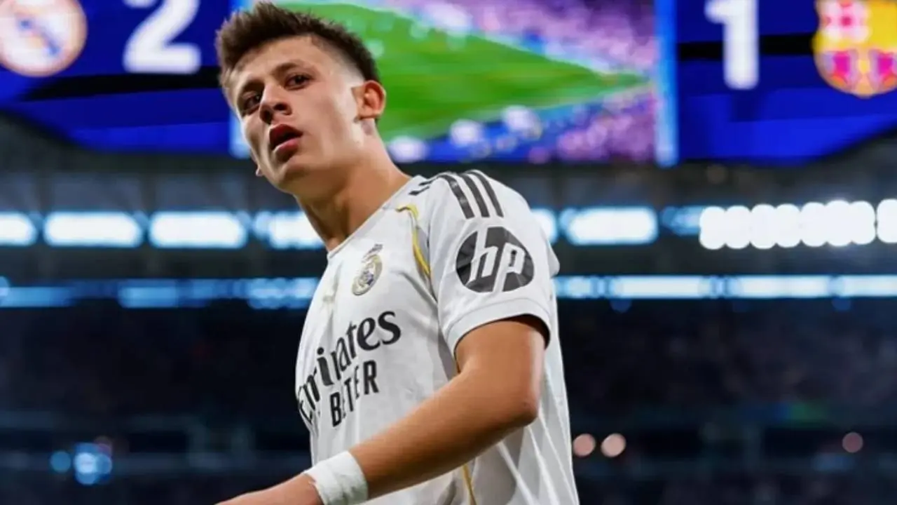 Kekalahan Madrid di El Clasico Diwarnai Momen Apes Arda Guler yang Terpeleset Usai Laga