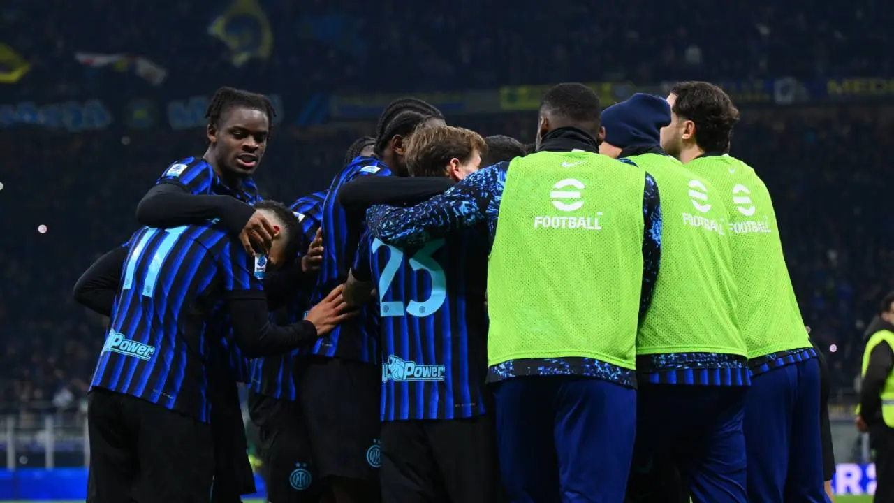 Klasemen Serie A: Inter Milan Bertahan di Puncak Meski Ditahan Imang Napoli 2-2