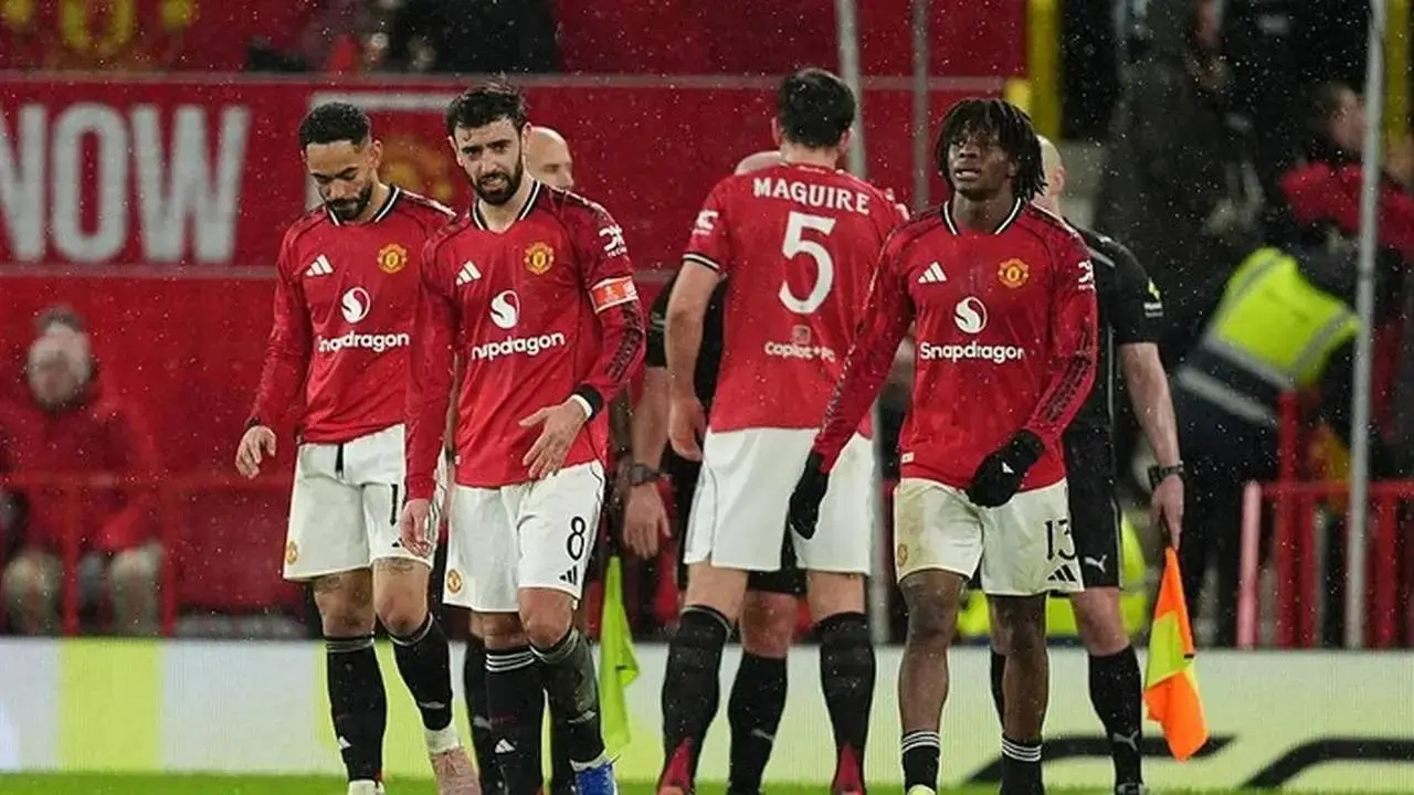 Manchester United vs Brighton: Tersingkir dari Piala FA di Old Trafford, Pertegas Musim Terburuk Setan Merah