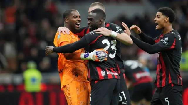 Massimiliano Allegri Buka Suara soal Kontrak Baru Maignan, AC Milan Fokus Masa Depan