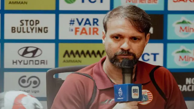 Pelatih Persija Akui Sengaja Cadangkan Jordi Amat dan Maxwell Souza Jelang Duel Panas Kontra Persib Bandung