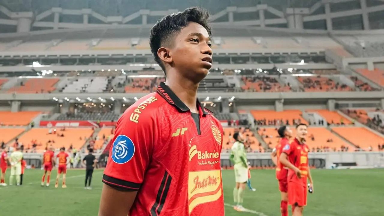 Profil Aditya Warman, Pilar Muda Persija Jakarta Penjaga Ritme dan Kedalaman Tim