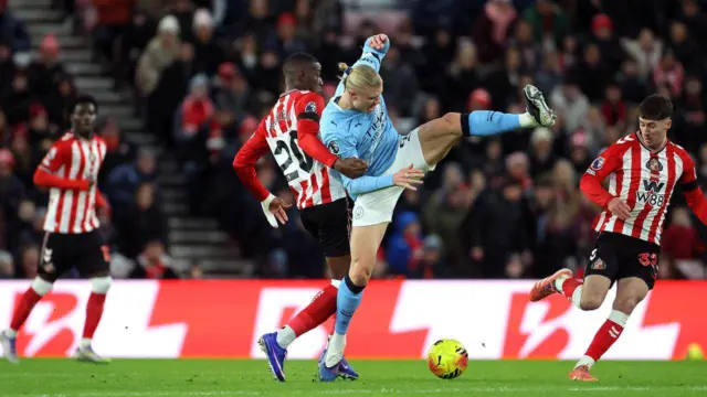 Rapor Pemain Sunderland vs Man City: Erling Haaland Kesulitan Tembus Pertahanan Black Cats