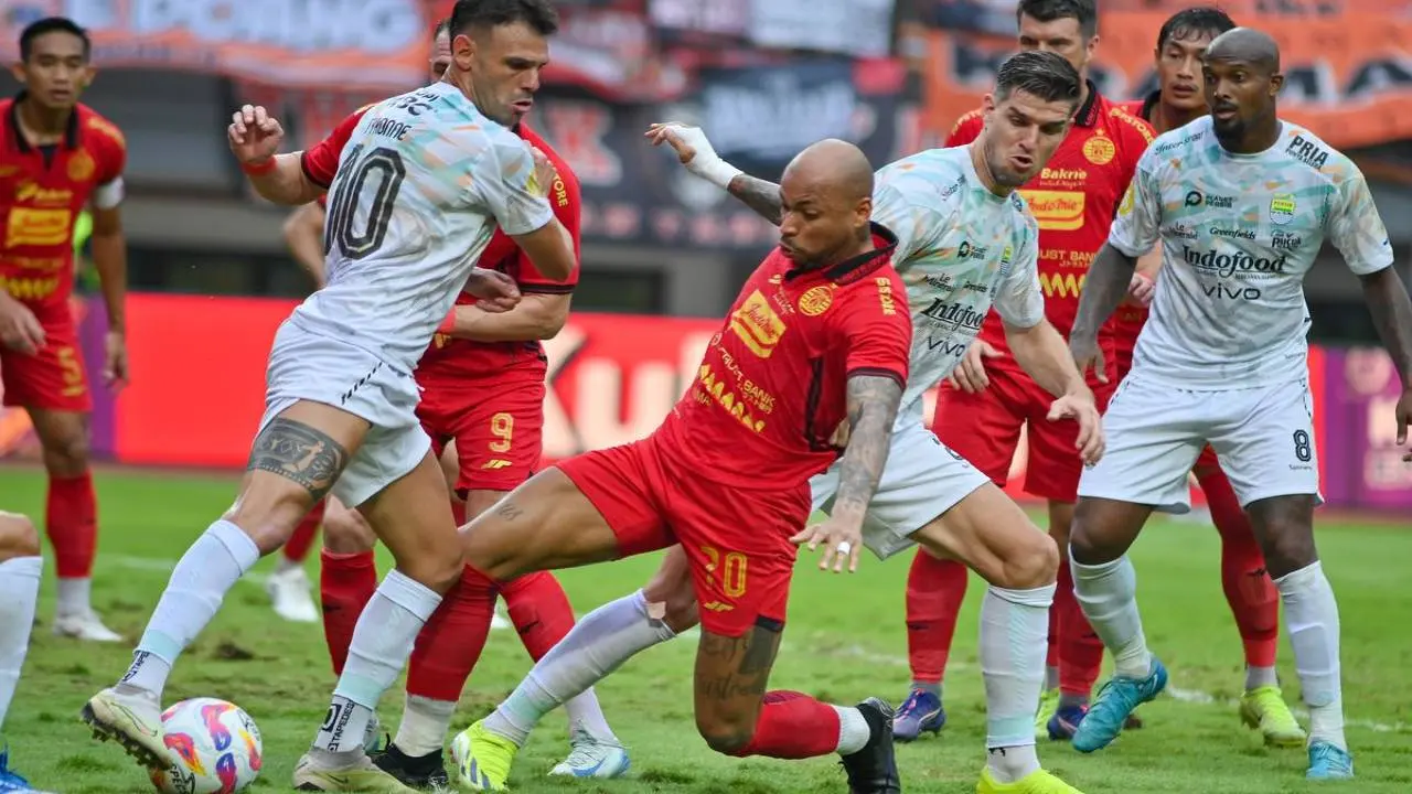 Rekor Head to Head Persib dan Persija dalam Tiga Musim Terakhir, Ini Tim yang Unggul