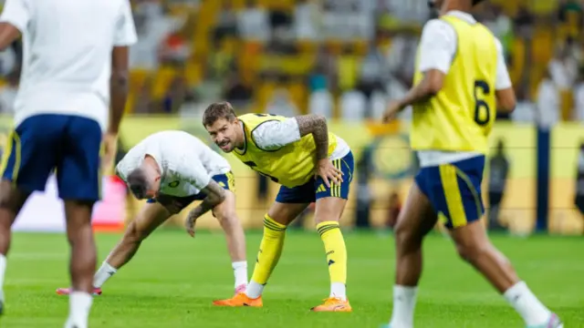 Barcelona: Inigo Martinez Sebut Finansial Jadi Kendala Utama Comeback