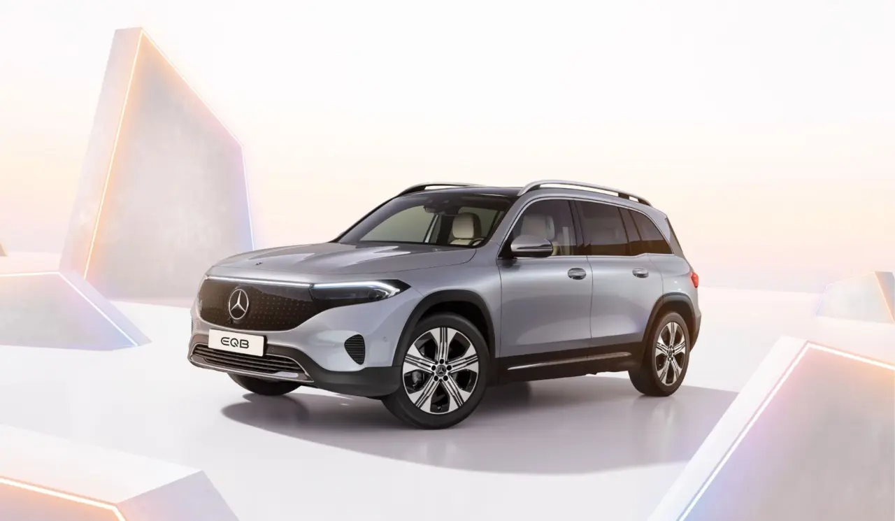 BYD M6 Punya Pesaing Baru: 5 Mobil Listrik 8-Seater Luas Mulai Rp399 Juta