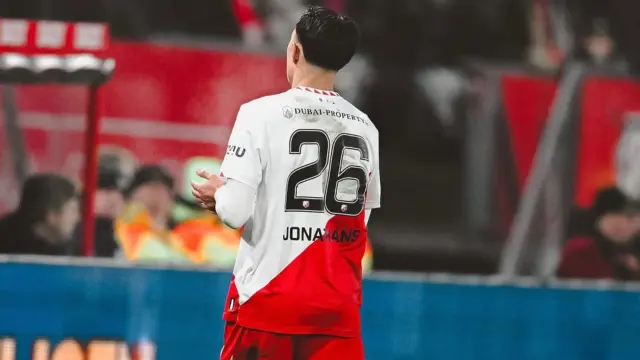 Excelsior Rotterdam Bidik Miliano Jonathans, Persib Bandung Tak Sentuh Sang Pemain Timnas