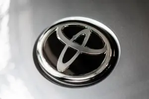Daftar 10 Merek Mobil Terlaris 2025: Toyota Tetap Kokoh Di Puncak, Merk China Menguat