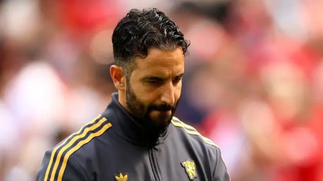 Manchester United Tanggung Kerugian Besar, Tetap Bayar Gaji Ruben Amorim hingga Juni 2027