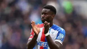 Manchester City Bidik Marc Guehi di Tengah Krisis Bek Tengah Crystal Palace