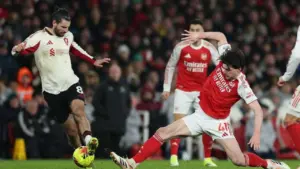 Arsenal vs Liverpool Tanpa Gol, Martinelli Dihujat ‘Idiot’ oleh Gary Neville