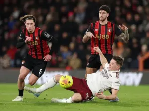 Babak Pertama Imbang 1-1, Gabriel Magalhaes Jadi Sorotan dalam Laga Bournemouth vs Arsenal