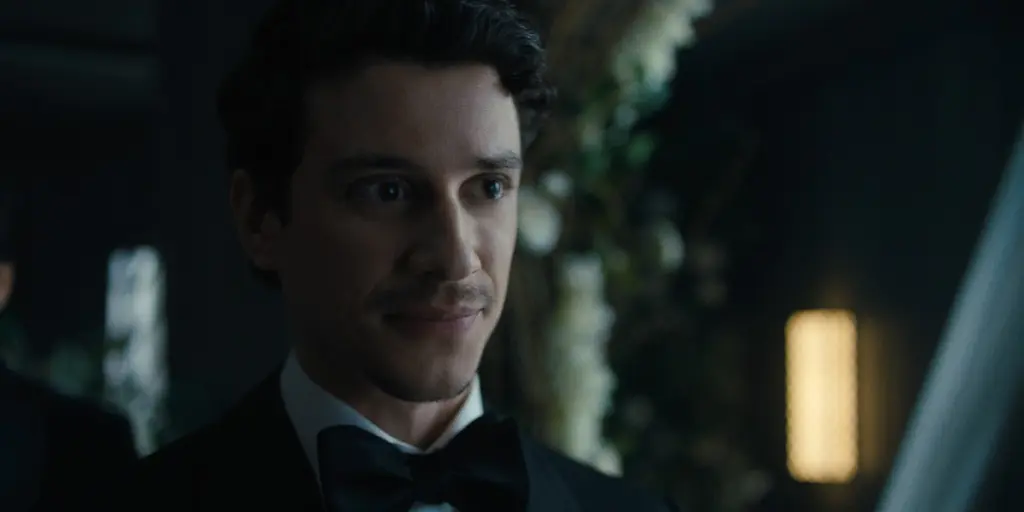 7 Pemeran Utama Serial Horor Netflix Something Very Bad Is Going to Happen yang Mencekam