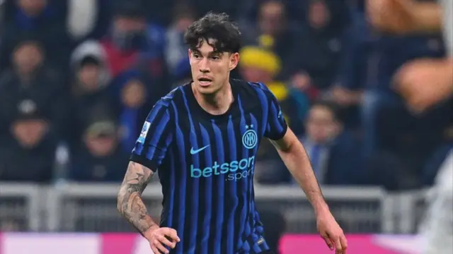 Alessandro Bastoni Sambut Positif Potensi Kepindahan ke Barcelona Musim Panas Ini