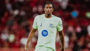Barcelona Pertimbangkan Jual Alejandro Balde, Manchester United dan Liverpool Siap Menampung