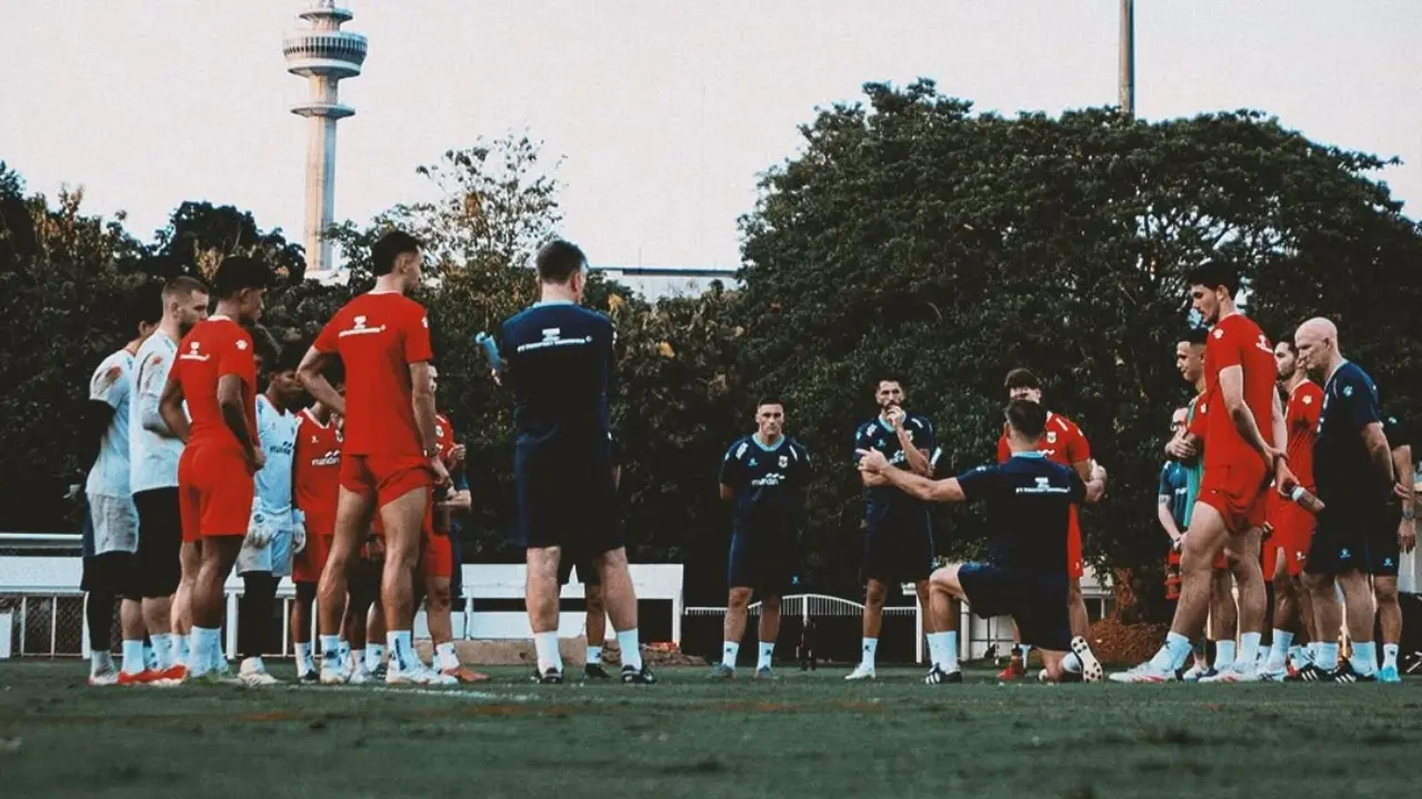 Debut John Herdman: Timnas Indonesia Dominan Total, Tapi Koordinasi Antarlini Perlu Perbaikan