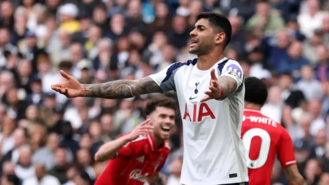 Klausul Pelepasan Cristian Romero Buka Peluang Hengkang dari Tottenham Musim Panas Ini