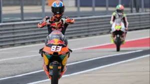 Moto3 Amerika 2026: Alvaro Carpe Pole Position, Veda Ega Pratama Start Keempat