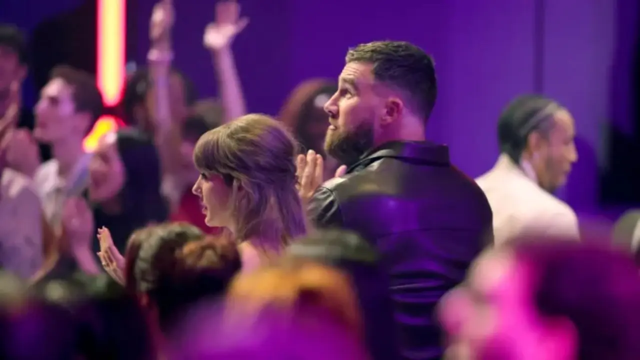 Taylor Swift dan Travis Kelce Perdana Tampil Bersama, iHeartRadio 2026 Jadi Saksi
