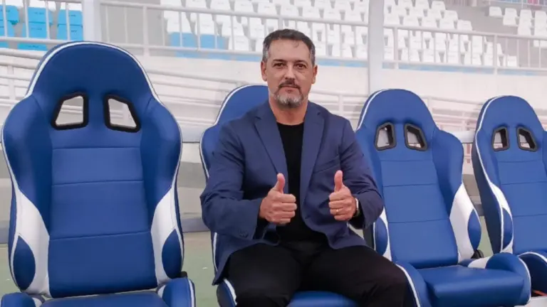 Arema FC Yakin Bisa Kalahkan Persis Solo Demi Tembus 10 Besar Klasemen