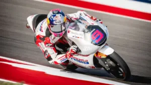 Bos Honda Team Asia Akui Balapan Moto3 Spanyol “Kacau”, tapi Soroti Performa Gemilang Veda Ega