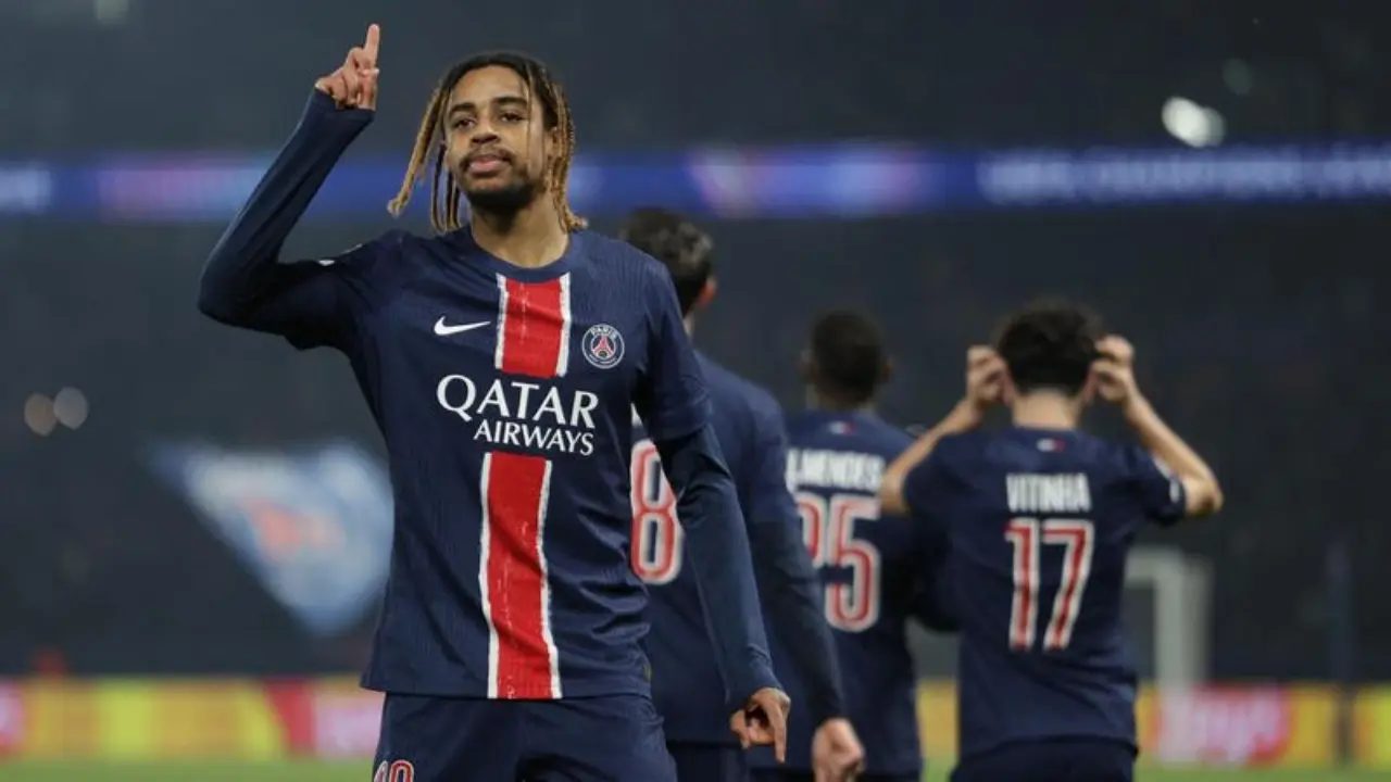 Bradley Barcola Kembali Berlatih Jelang Laga Paris Saint-Germain vs Liverpool di Liga Champions