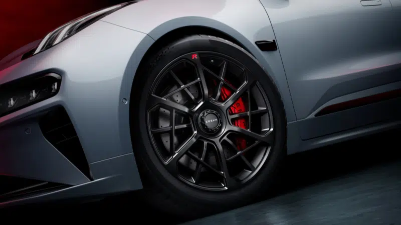 Zeekr 001 Rayakan Lima Tahun dengan Edisi Spesial di China, Punya Tenaga 912 HP