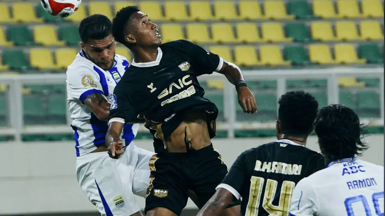 Dewa United Fc Bermain Imbang 2 2 Kontra Persib Bandung Gol Menit Akhir Andrew Jung Selamatkan Maung Bandung Dari Kekalahan