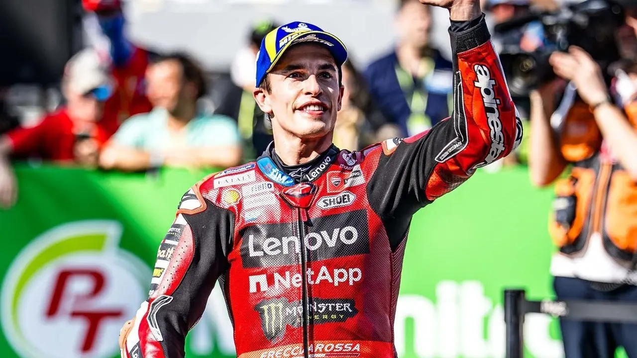 Ducati naikkan gaji Marc Marquez jadi Rp260 miliar per tahun mulai 2027. Namun, Fabio Quartararo disebut tetap jadi pebalap termahal MotoGP di Honda.