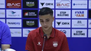 Eliano Reijnders Soroti Start Lambat Persib Bandung Kontra Dewa United