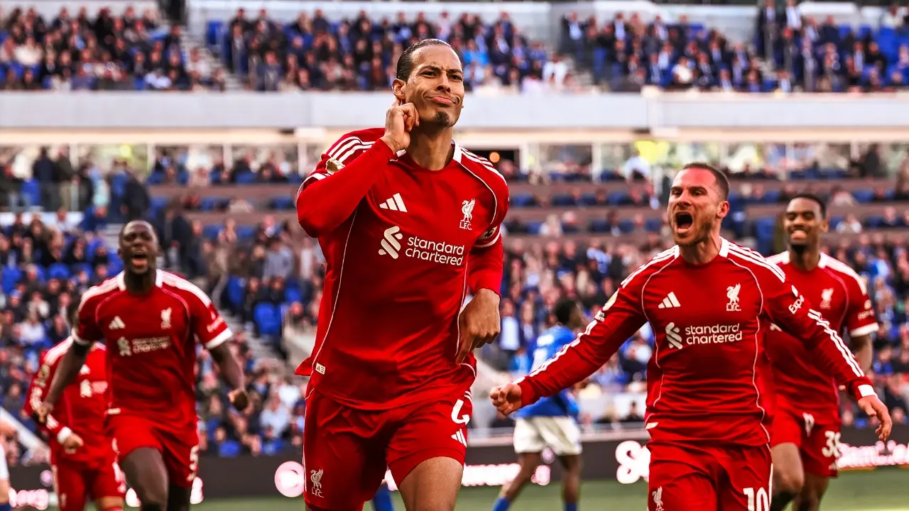 Gol Menit Akhir Virgil Van Dijk Antar Liverpool Kalahkan Everton 2 1 Di Derbi Merseyside