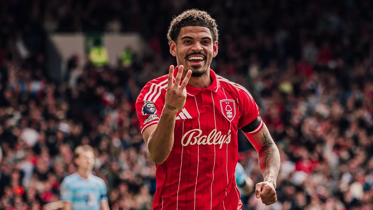 Hattrick Morgan Gibbs White Antar Nottingham Forest Tumbangkan Burnley 4 1 Di Liga Inggris