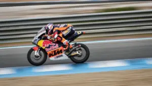 Klasemen Red Bull Rookies Cup 2026: Kiandra Ramadhipa Naik ke Posisi 2 Usai Menang Dramatis di Jerez