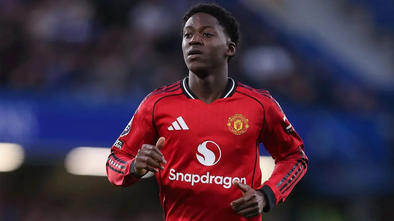 Kobbie Mainoo Sepakati Kontrak Baru Di Manchester United Hingga 2031 Dengan Kenaikan Gaji