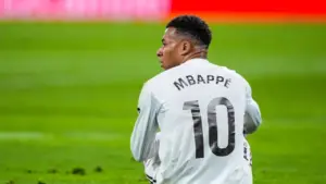 Kylian Mbappe Alami Cedera Otot Semitendinosus, Terancam Absen Hingga Akhir Musim