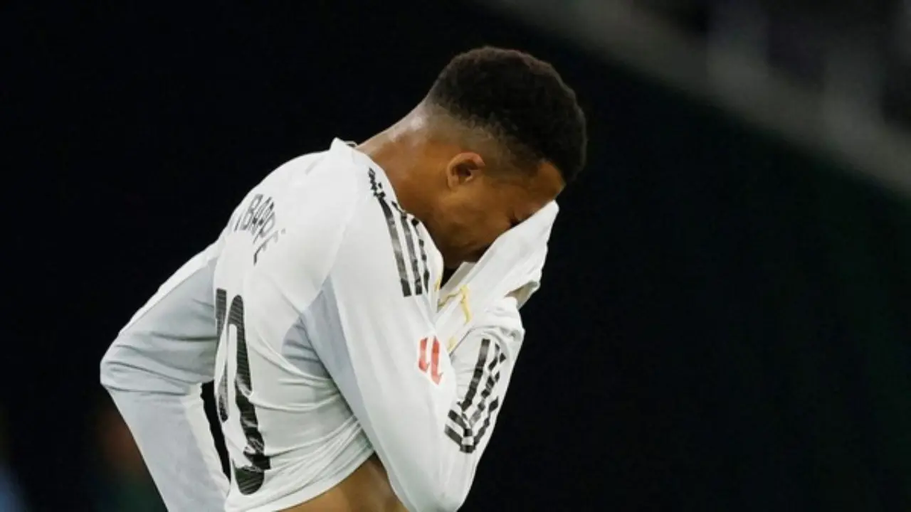 Kylian Mbappe Cedera Hamstring Timnas Prancis Cemas Jelang Piala Dunia 2026