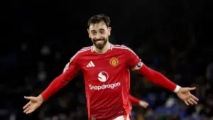 Michael Carrick Sebut Bruno Fernandes Layak Masuk Nominasi Pemain Terbaik Liga Inggris
