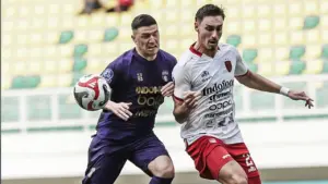 Persita Tangerang dan Bali United Bermain Imbang Tanpa Gol di Babak Pertama BRI Super League