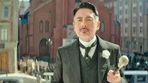 Punya Kekayaan Lebih Dari Rp 2 Triliun Tak Ubah Chow Yun-fat, Tetap Setia Naik Bus