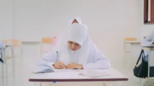 SPMB Jatim 2026 Segera Dibuka, Cek Jadwal Lengkap untuk Jenjang SMA/SMK