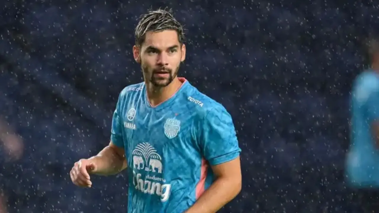 Sandy Walsh Ukir Sejarah, Jadi Pemain Indonesia Pertama Juara Liga Thailand