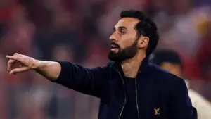 Alvaro Arbeloa Tegaskan Tchouameni Tak Akan Jadi Bek Lagi di Real Madrid